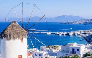 Cyclades Islands Yacht Charter Guide